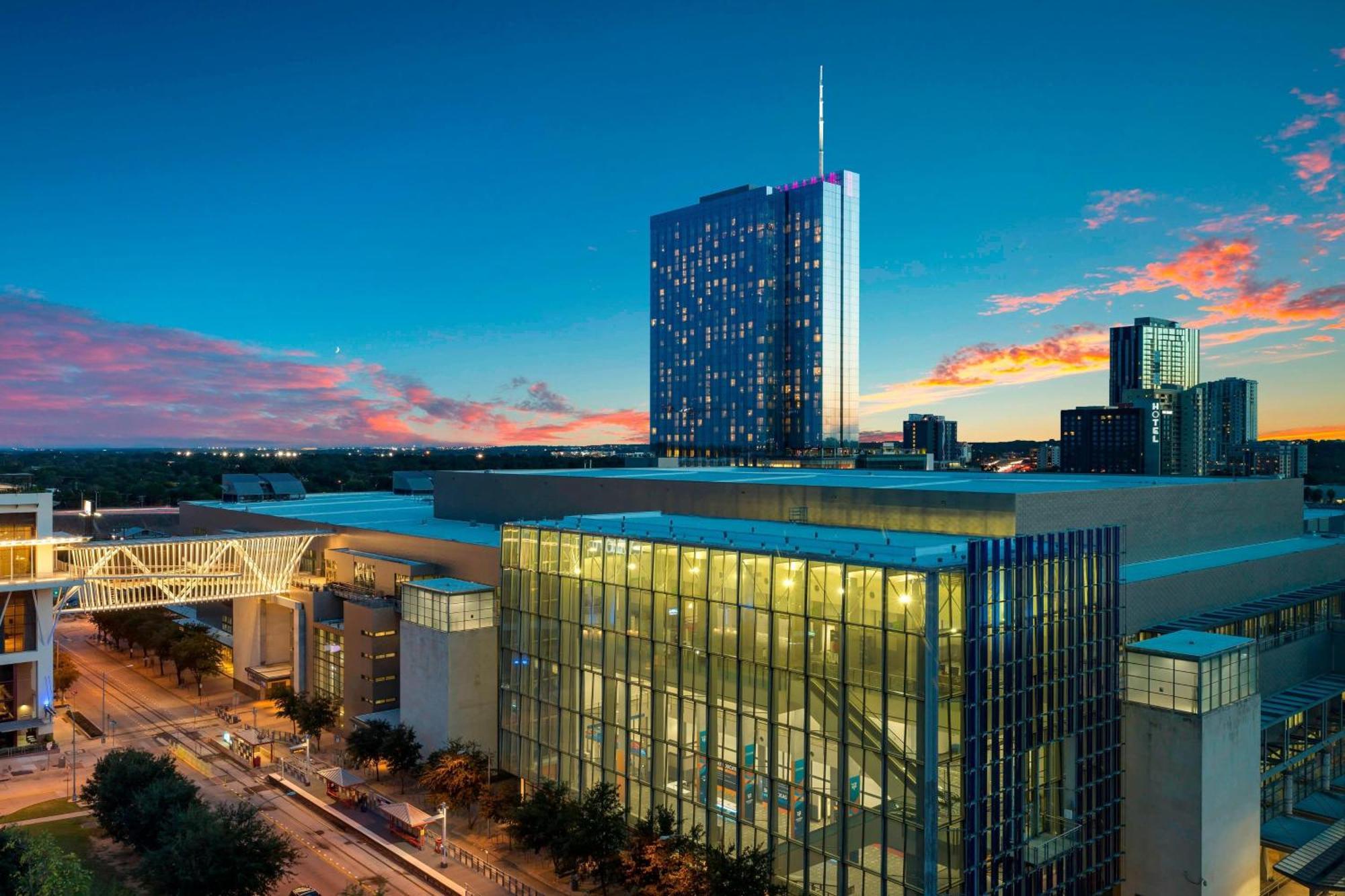 Courtyard Austin Downtown/Convention Center Otel Dış mekan fotoğraf
